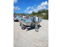 Mootorpaat Glastron/ Honda 50hp/ Haagis/ Lisad