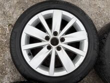 Оригинальные литые диски VW 16 дюймов с шинами