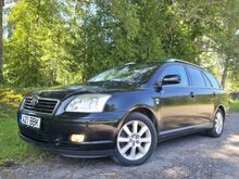 Toyota Avensis T25 2.0d 85kw, manu, üv.03/2027