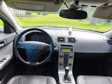 Volvo V50 универсал 1.8 бензин 92 кВт