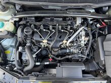 Volvo S60 2.4D5 93kw LS: 258066km! ÄSJA BELGIAST!