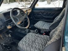 VAZ 21214 1.69 59 kW 2001