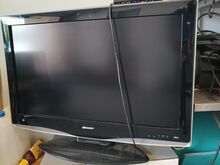 Teler  Sharp Aquos 32"