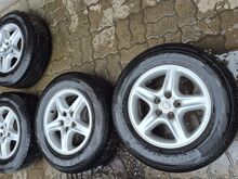 Lexus RX valuveljed suverehvidega R16