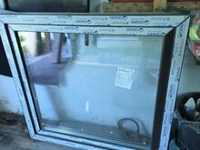Müüa:PVC aken 1017x947mm