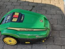 John Deere mururobot