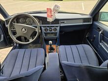 Mercedes-Benz 190e