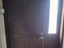Входная дверь