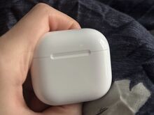 Airpods 4