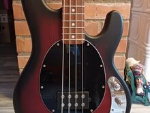 STERLING BY MUSIC MAN BASSKITARR