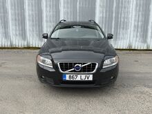 Volvo V70 Momentum 2.0 R5 D3 120kW, JÄRELMAKS!