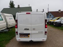 Opel Vivaro LONG a/c 1.6 TDI 92кВт
