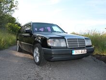 Mercedes-benz 300TD (w124)