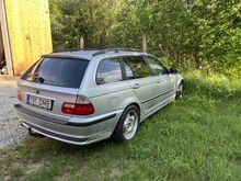 BMW 325i