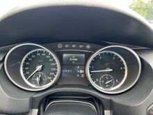Mercedes-Benz R 300 Facelift 3.0 CDI V6 140kW