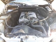 Mercedes-Benz E200