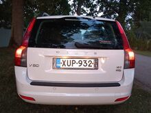 VOLVO V50 1.6D Momentum Facelift