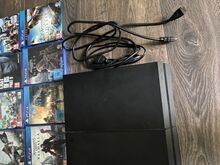 Ps4 koos 4 puldiga ja 35 mänguga