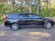 Volvo V70 D5