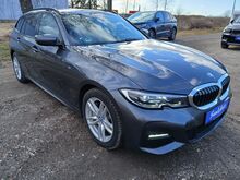 BMW 330e M-pakett  2022