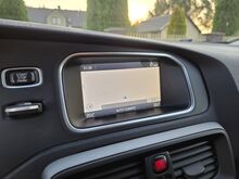 Volvo V40 Kinetic 1.6 D2 84kW, reg. tasu makstud!