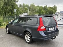 Volvo V70 2.4 D5 136kw 2009a