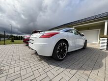 Пежо RCZ