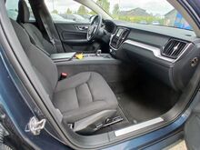 Volvo V60 2022