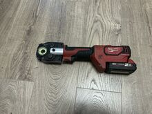 Пресс-клещи Milwaukee M18 HCCT