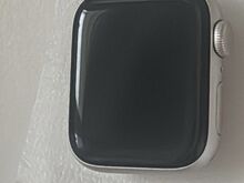 Apple Watch SE (Gen 2) 40mm Starlight