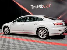 Volkswagen Arteon e-Hybrid Elegance