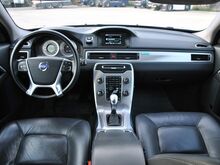 VOLVO V70 2012, В ОЧЕНЬ ХОРОШЕМ СОСТОЯНИИ