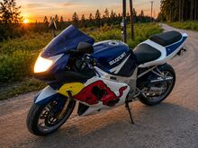 Suzuki GSX-R 600 K3