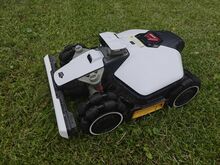 Robotmuruniiduk Mammotion LUBA Mini AWD 800