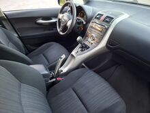Toyota Auris 1.6 97 kw automaat 2010 a