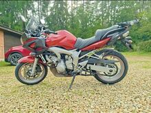 Yamaha Fazer FZ-6S suvelõpu hinnaga