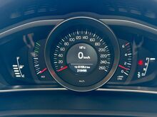 Volvo V40 D2