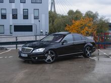 Mercedes-Benz S550 пакет AMG, регистрационный сбор оплачен