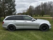 Mercedes-Benz C200
