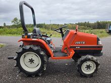 TRAKTOR KUBOTA ASTE A-155 (dokumentidega)