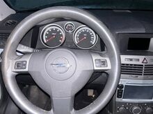 Opel Astra H GTC – VARUOSADEKS