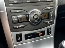 Toyota Corolla, reg. tasuta, kaasa naastrehvid