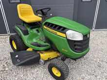 Murutraktor John Deere D130 22hp