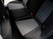 Volkswagen Passat Variant 1.6 TDI 77кВт