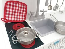 Детская игровая кухня