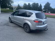 Ford S-max 7 kohta