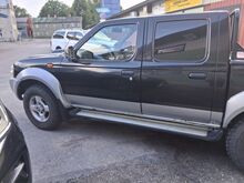 O: toyota,nissan,mitsu,mb