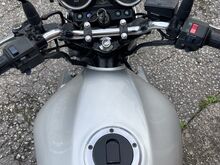 Kawasaki ER-500 02