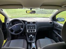 Ford Focus 2006, 59kW