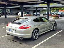 Porsche Panamera 4S